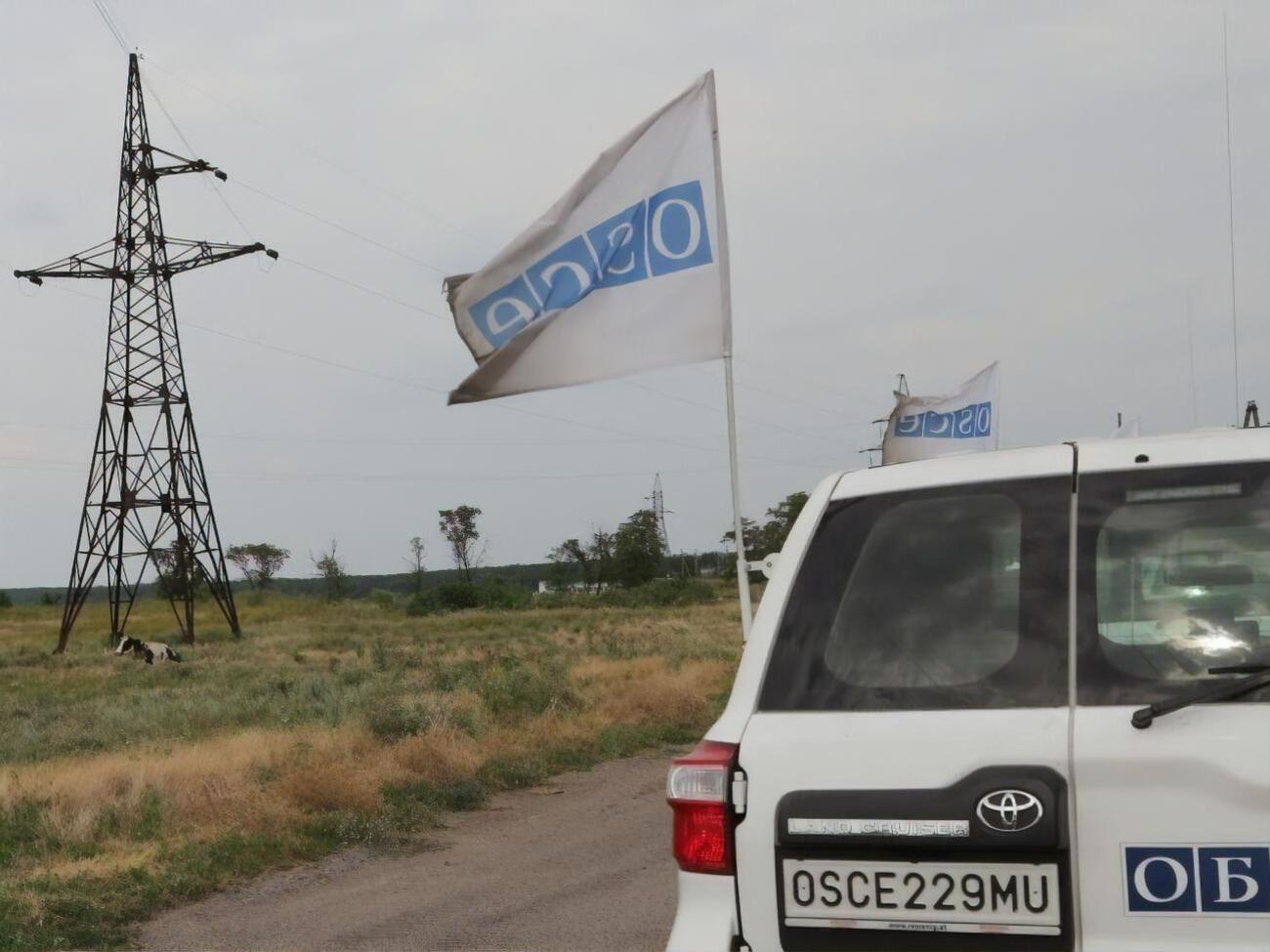 Бойовики на Донбасі і далі забороняють місії проїзд офіційними дорожніми коридорами в Донецькій і Луганській областях