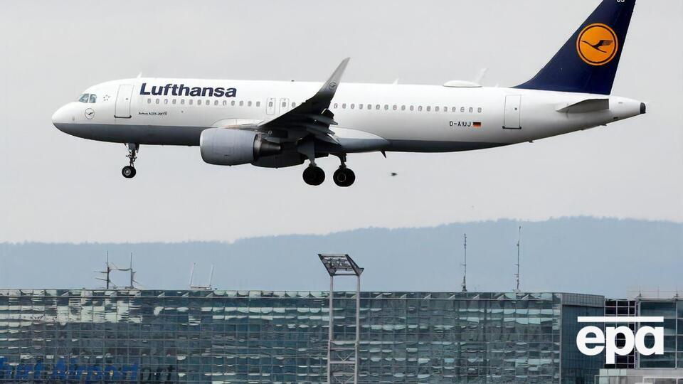 Пасажирські перевезення Lufthansa практично повністю зупинили із середини березня