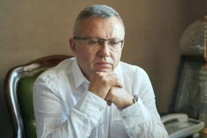 Савченко: Нам дадут средства для покрытия долгов и посадят на крючок, чтобы мы до конца года проводили правильную политику