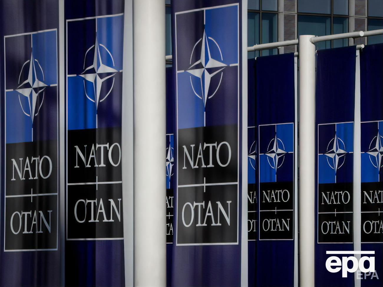 Курс на вступ до НАТО закріплено в Конституції України