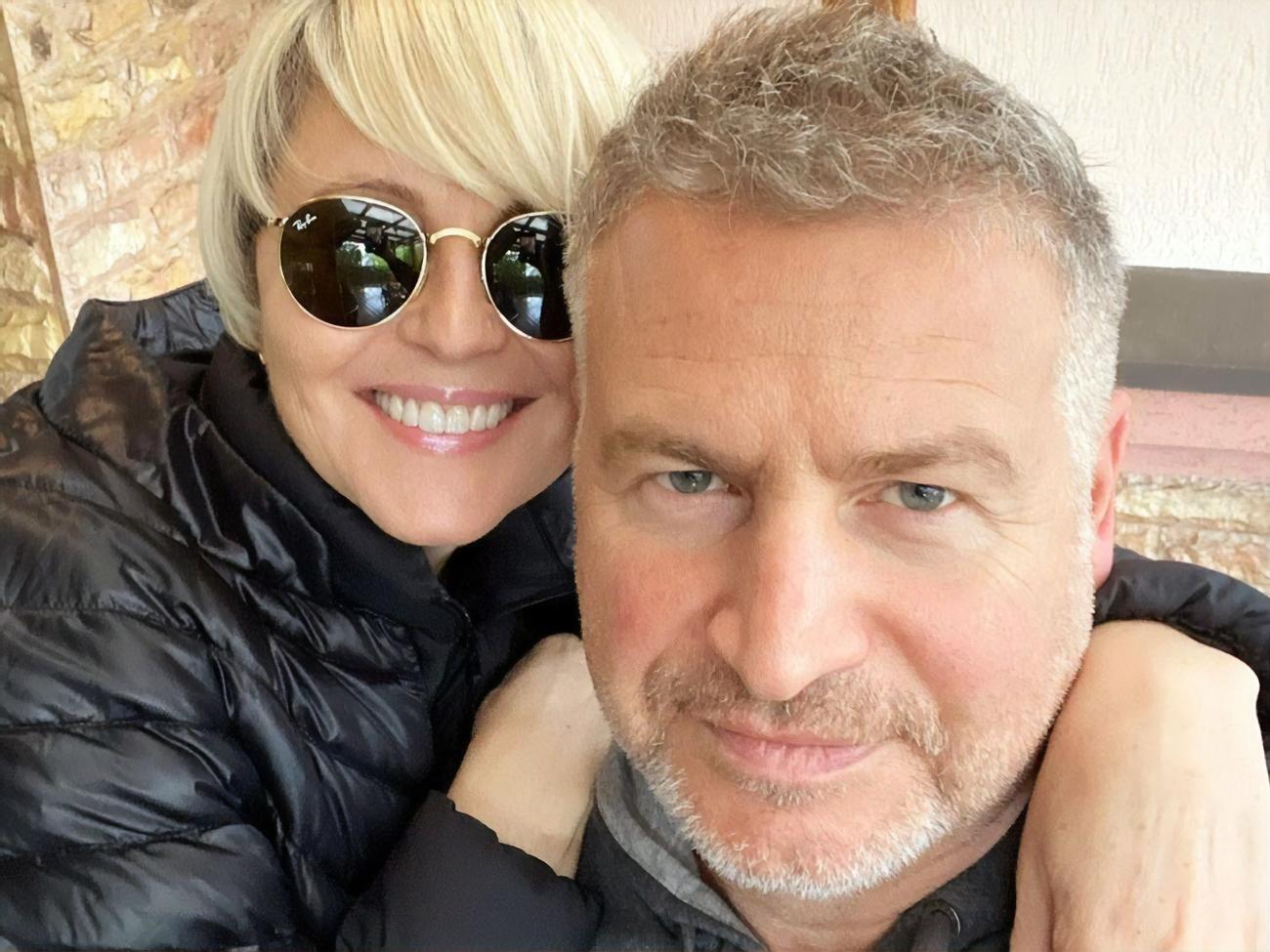 Агутін: "Я так хочу увидеть глаз твоих искринки и счастья милые, лукавые морщинки моей любимой, удивительной Варум"