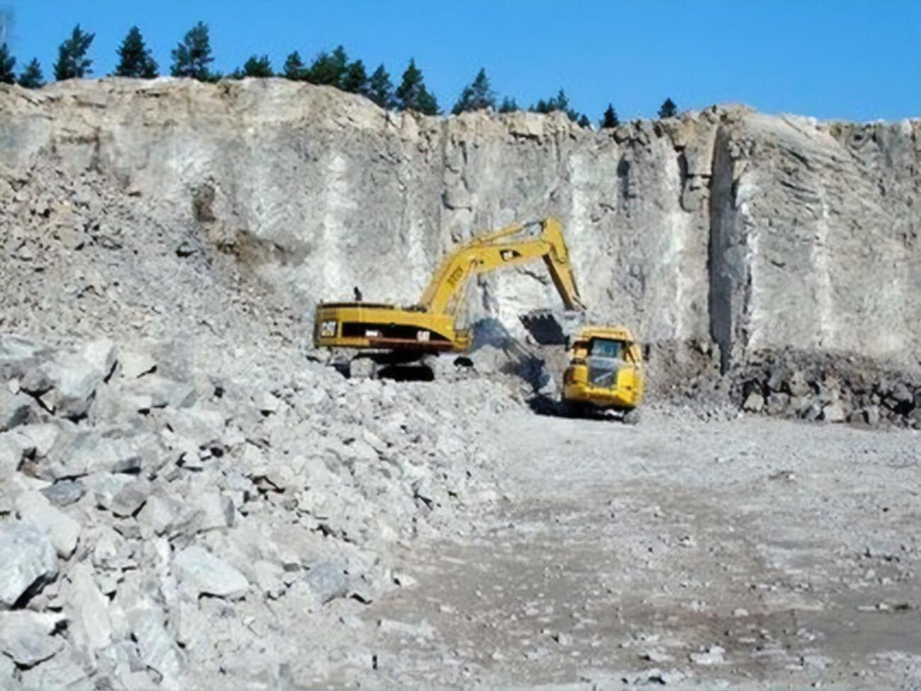 Права на свое предприятие потеряли&nbsp;Елизавета Гайсаева и Сергей Шарава, владельцами и бенефициарами стало ООО "Гранит Инвест-Рокитное"