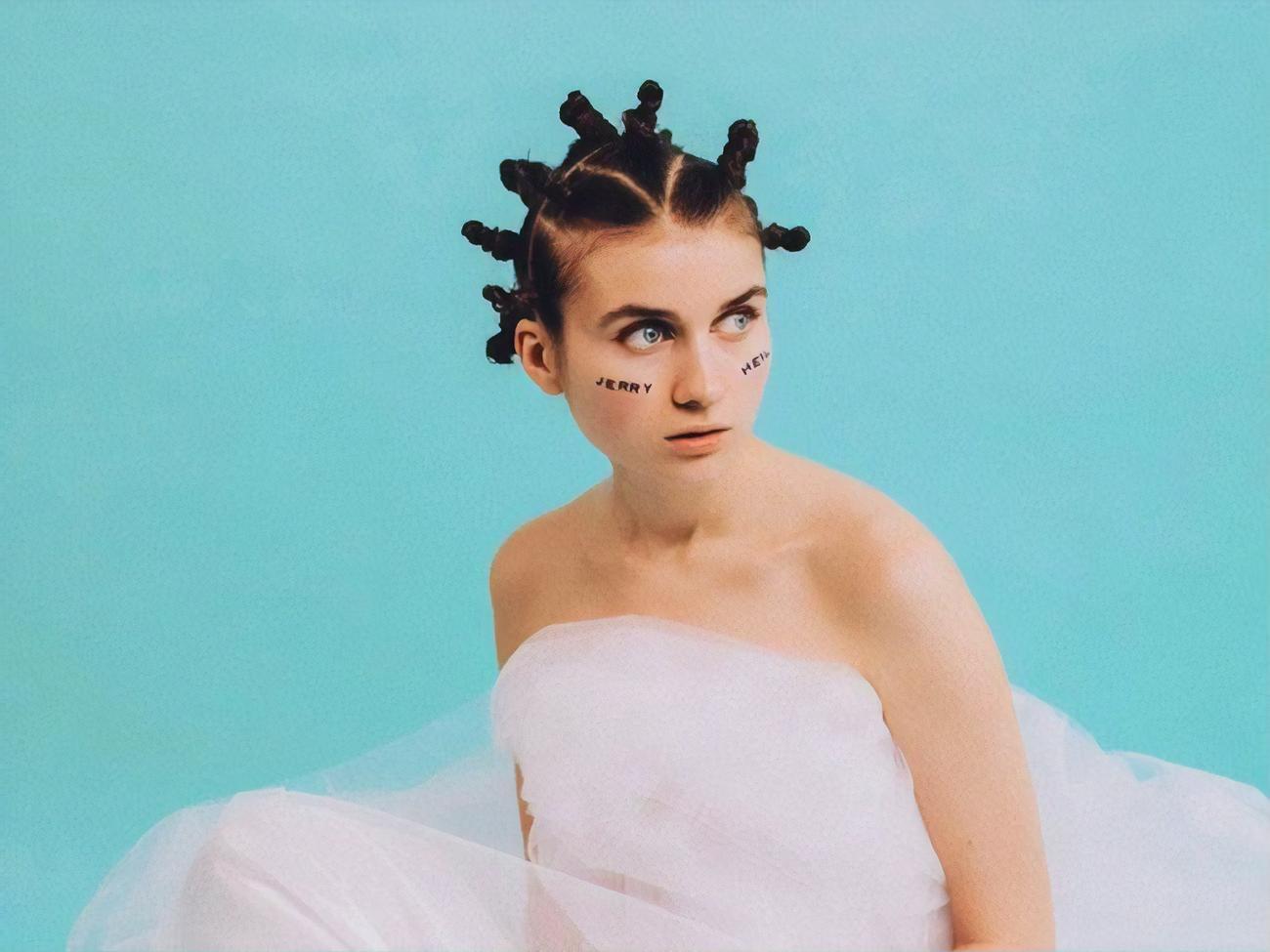 Jerry Heil: Героїня закохана в нього, він &ndash; у неї, але це трикутник, де третя &ndash; його мама