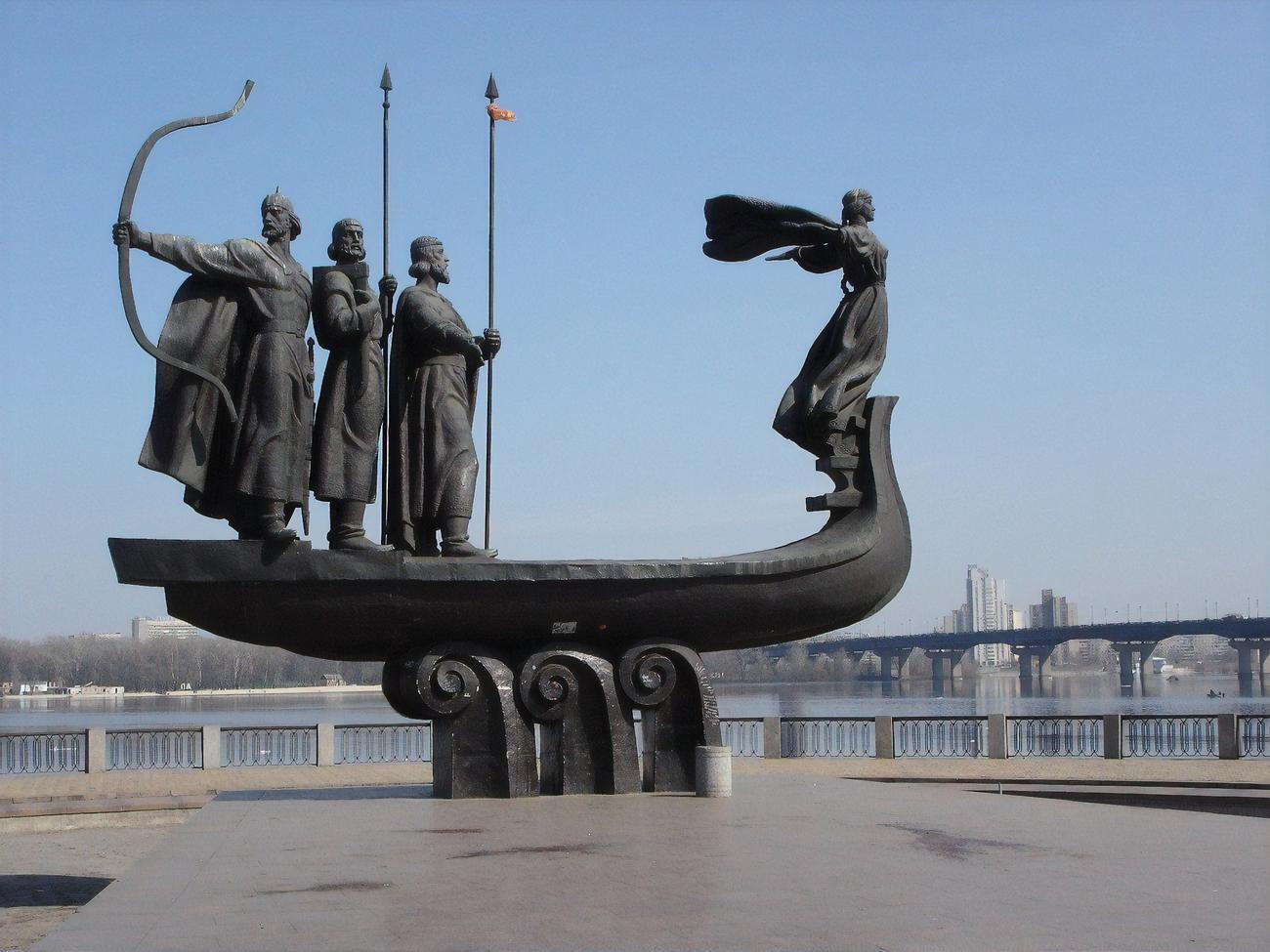 Из-за ограничения массовых мероприятий киевляне приобщатся к празднику виртуально