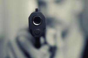 Стрельба произошла сегодня вечером на улице Драгомирова в Киеве