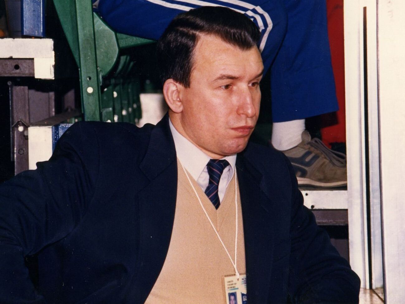 Попов: У стінах величезної будівлі на Луб'янській площі були у вжитку поняття "від сохи" і "з вулиці". "Від сохи" &ndash; це про таких, як я, без впливових родичів