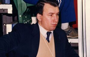 Попов: В стенах огромного здания на Лубянской площади в ходу были понятия "от сохи" и "с улицы". "От сохи" – это о таких как я, без влиятельных родственников