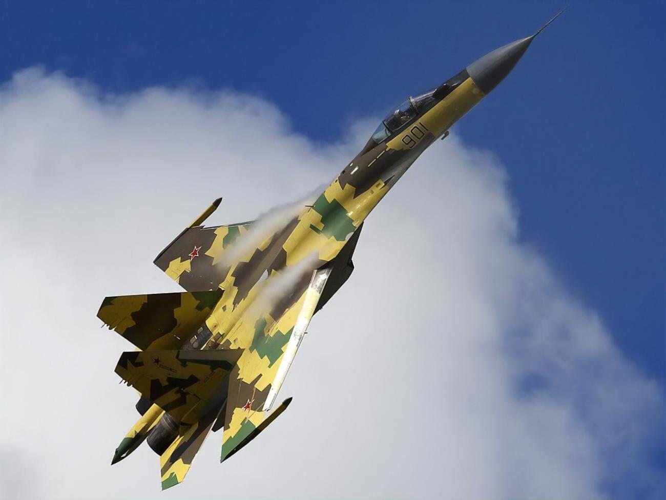 Военные США отметили, где находятся истребители, в том числе Су-35