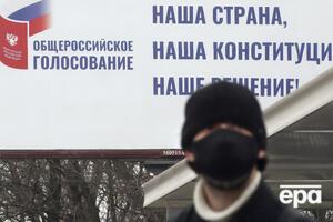 Референдум в РФ должен был состояться еще в конце апреля, но из-за эпидемии коронавируса его перенесли на неопределенный срок