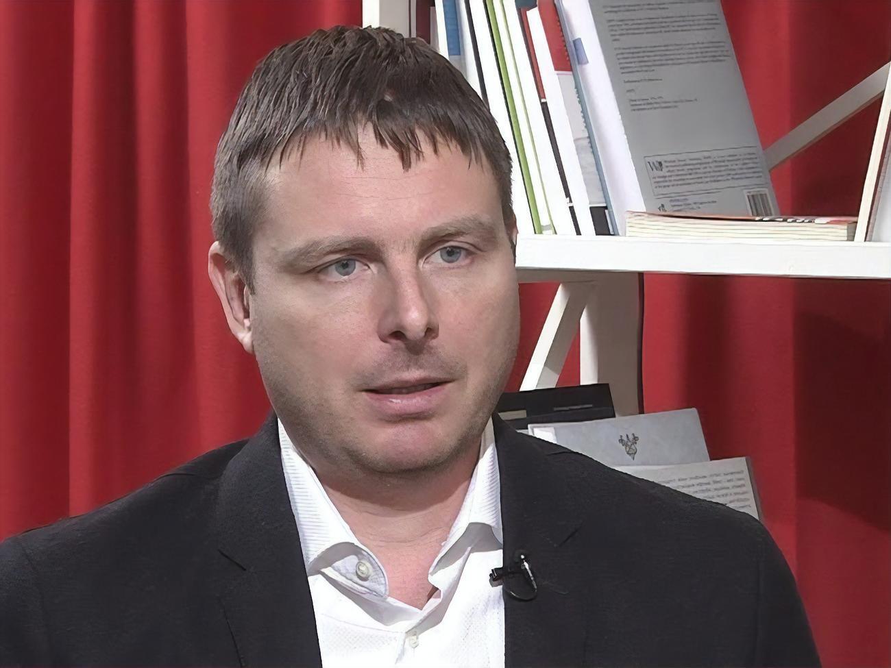 Дмитро Марунич: То що далі? Будемо пропускати у країну вирощену на полях окупованого Донбасу пшеницю?