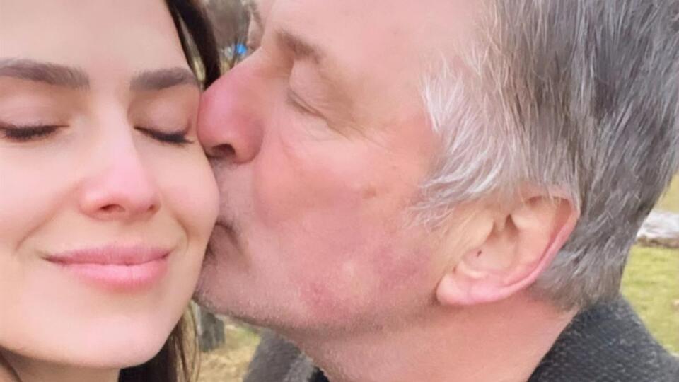 Гіларія Болдвін: Я така вдячна, що змогла багато разів вирушити в подорож вагітністю та зустрітися зі своїми дітьми