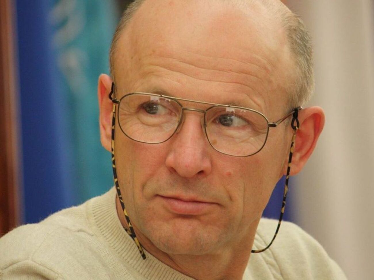 Павелко не топ-менеджер, а понтовитый аферист, который в истерике прячется от грядущего вердикта комиссии ВР за чужими спинами