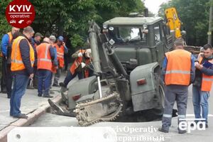 У соцмережах пишуть, що провалилася техніка "Київводоканалу"