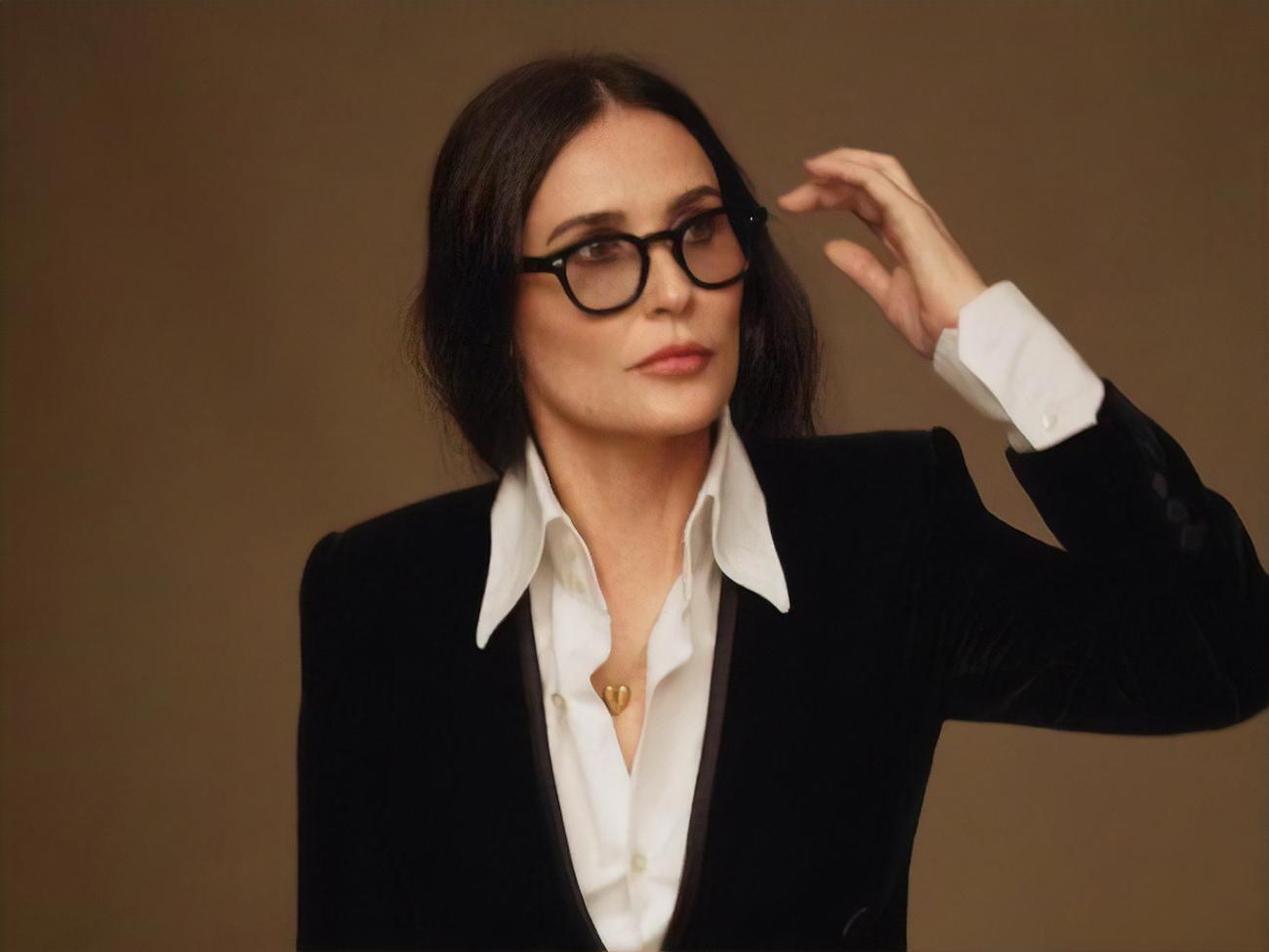 Мур писала автобиографическую книгу почти 10 лет