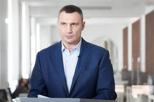 Кличко: Сын хныкал до того момента, пока мы не пришли к Арнольду