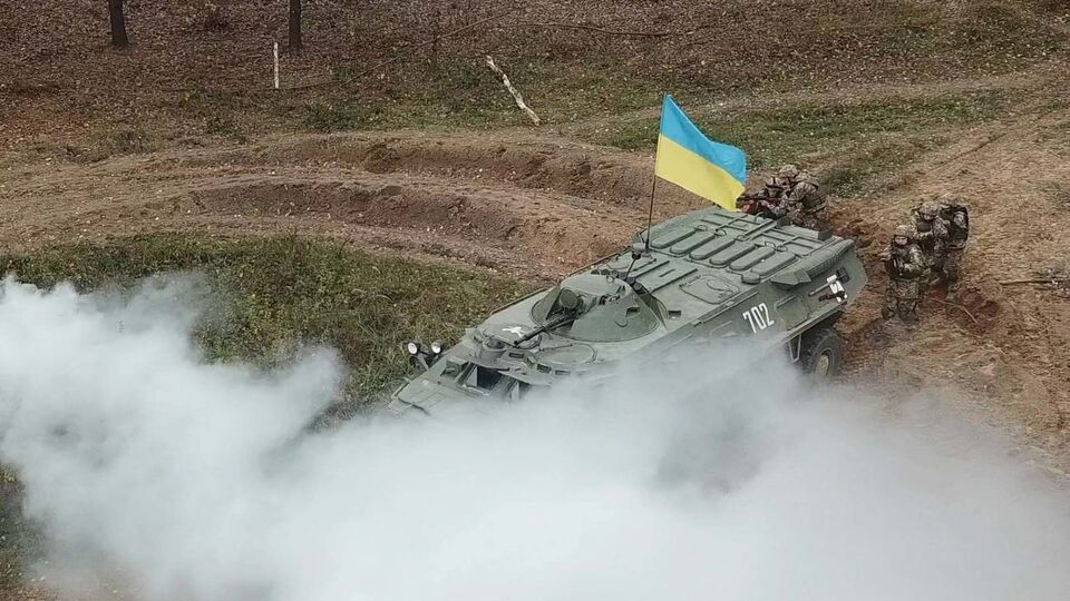 Генерал вважає, що українські війська не зможуть довго воювати на трьох напрямках