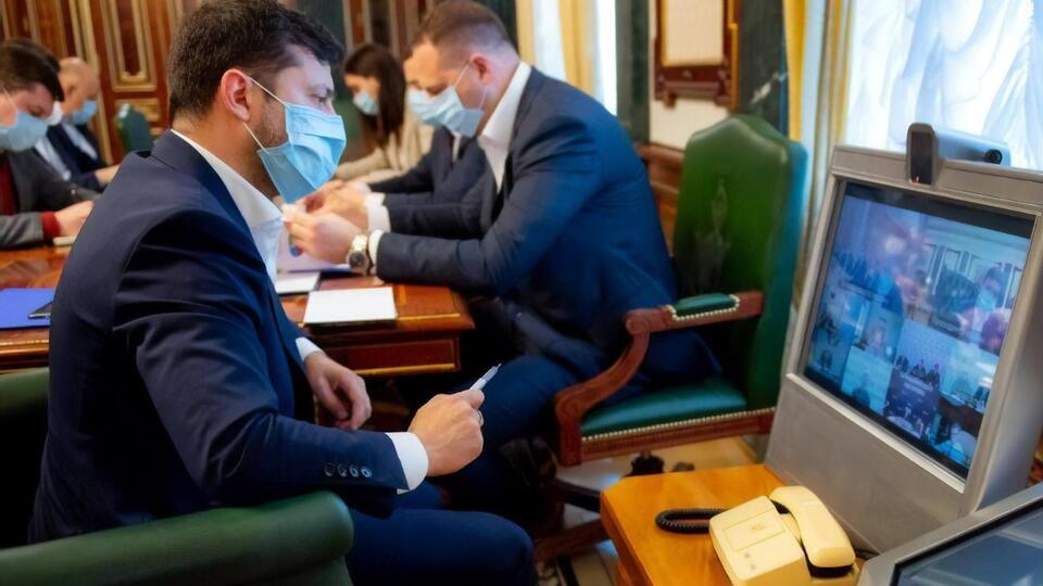 Зеленский: Люди ждут понимания и поддержки от государства