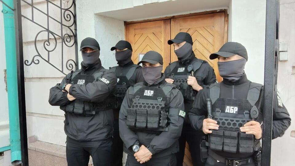 Адвокат Порошенко назвал незаконными все процессуальные действия в ходе обыска в музее Ивана Гончара