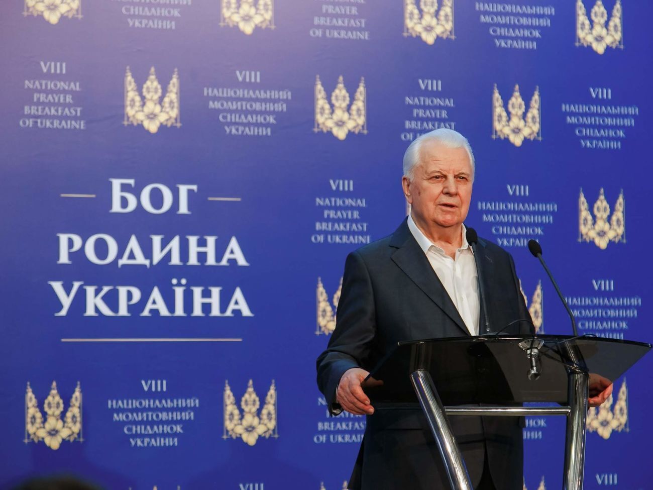 Кравчук: Єльцин наполягав на тому, щоб ядерну зброю з України вивезли в Росію безплатно