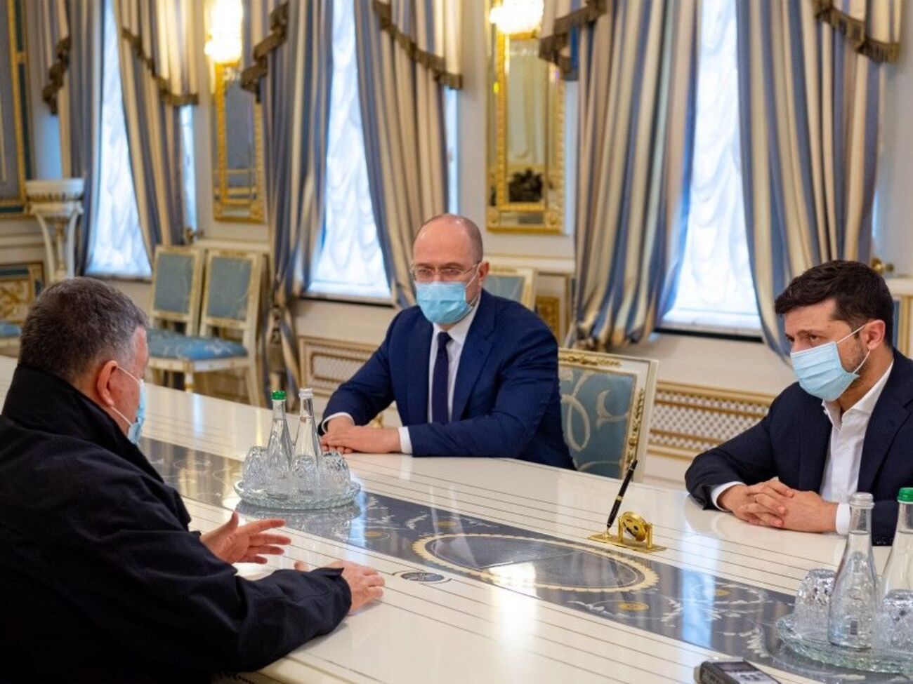 Зеленський попросив Авакова докладно розповісти про те, що сталося у Броварах