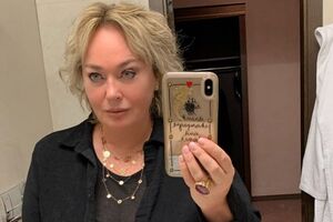 Гузєєва стала відомою після зйомок у фільмі "Жорстокий романс"