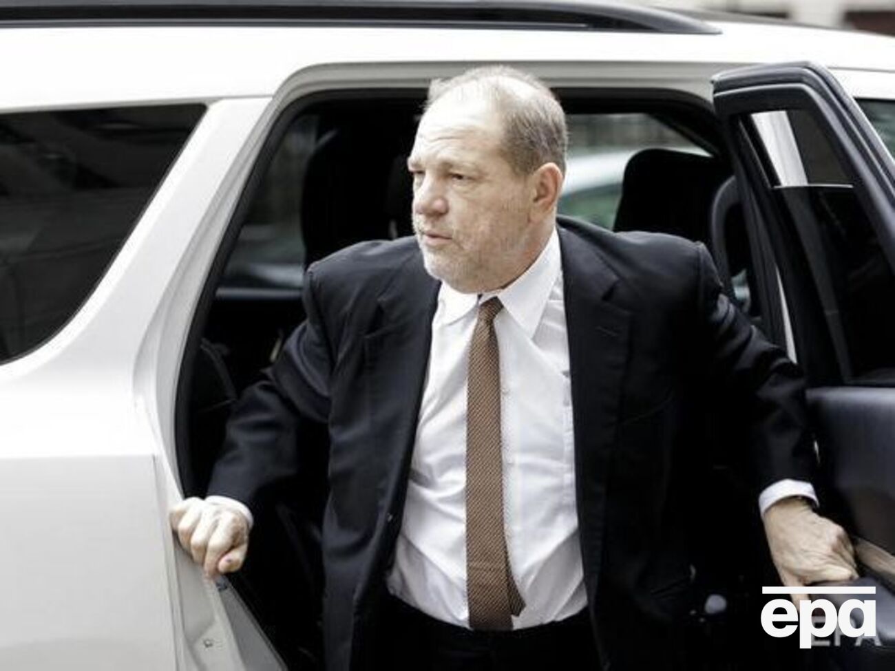 11 березня суд засудив Вайнштейна до 23 років тюремного ув'язнення