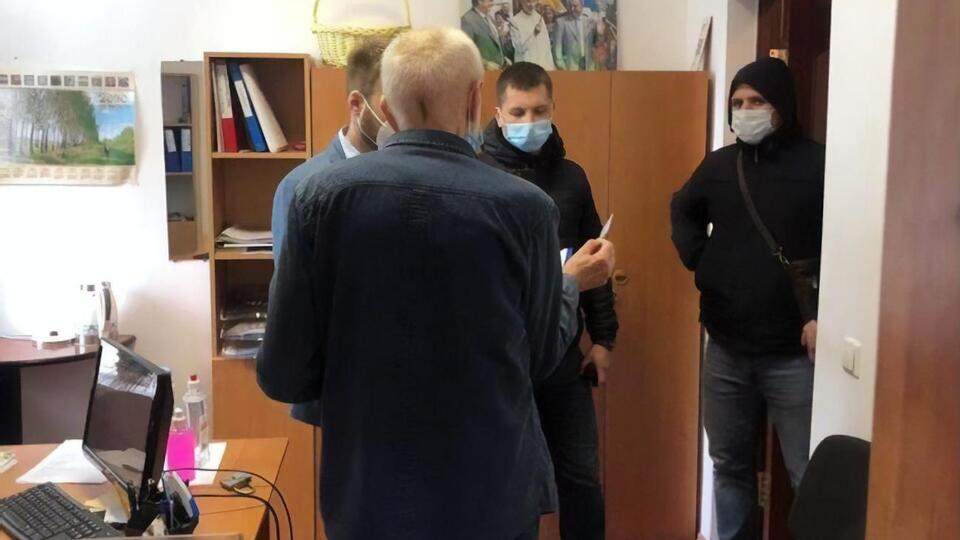 По словам Гончара, следователи не разрешили сделать копию расписки