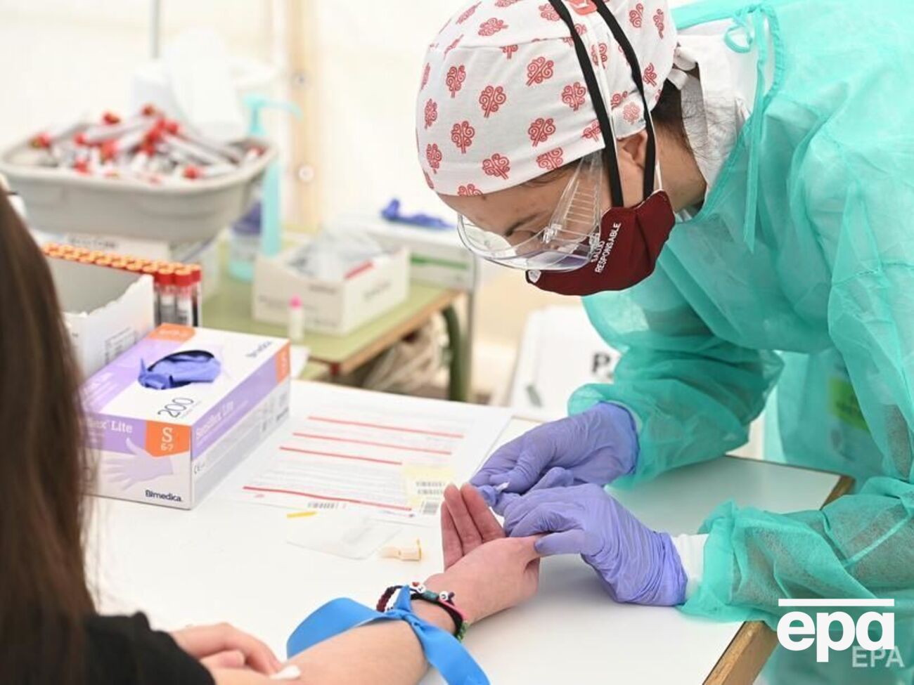 Во всем мире коронавирусом инфицировалось более 5,8 млн человек