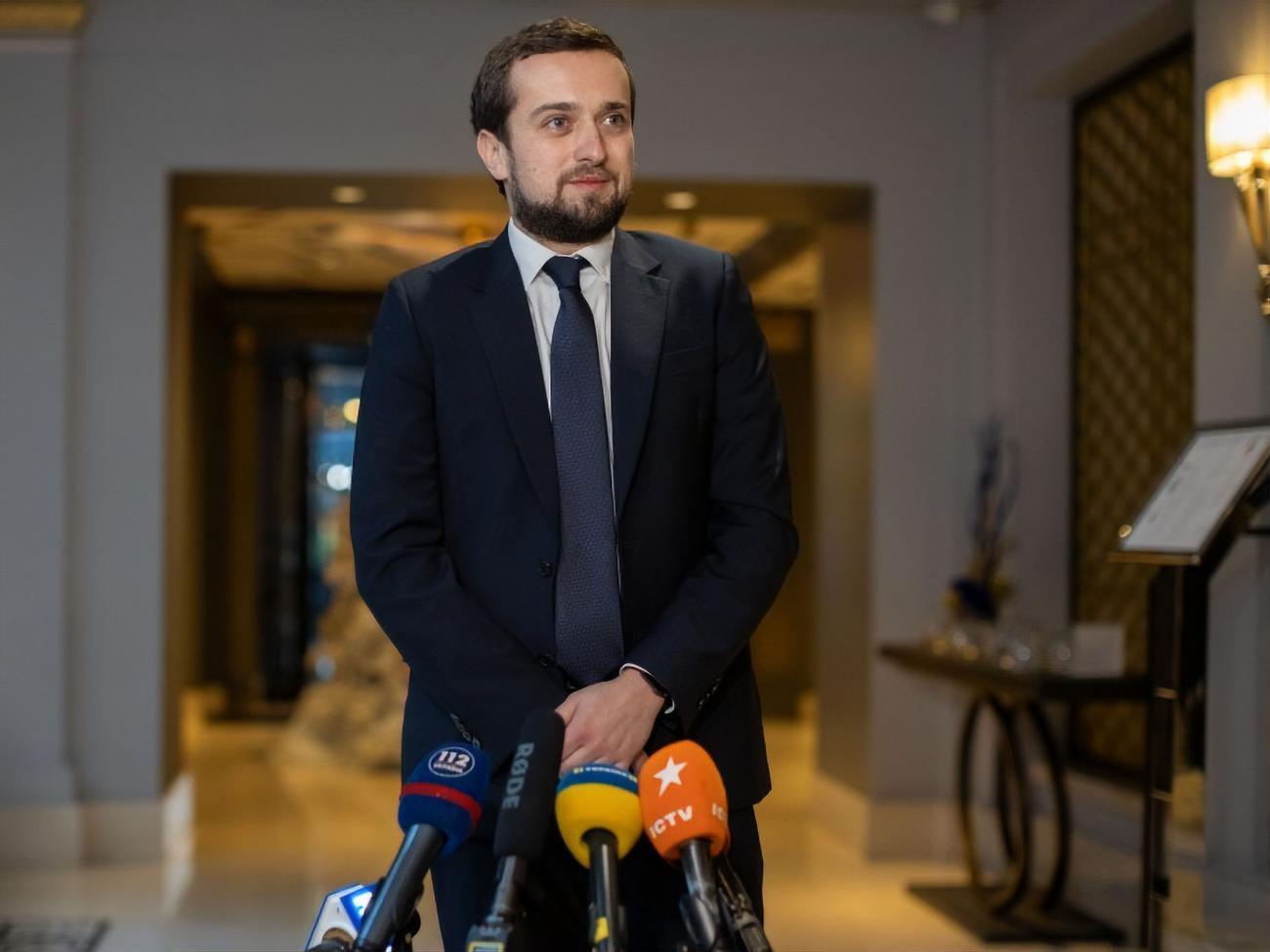 Тимошенко не зміг навести подробиць інформації про препарат, хоча ОПУ вже анонсував його клінічні випробування