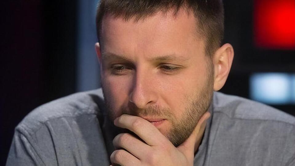 Парасюк опроверг связь своего отца с Коломойским