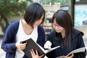 Виняток на в'їзд зроблять для студентів, які прибувають до країни на законних підставах