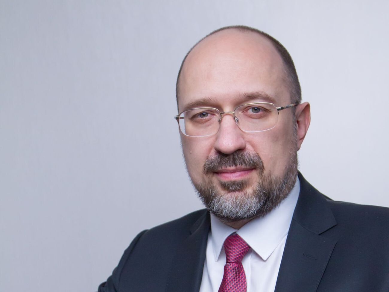 Денис Шмыгаль: Мы хотим, чтобы в Украине было много альтернативной энергии, она самая чистая, она наиболее дешевая. Вопрос цены, которую мы платим