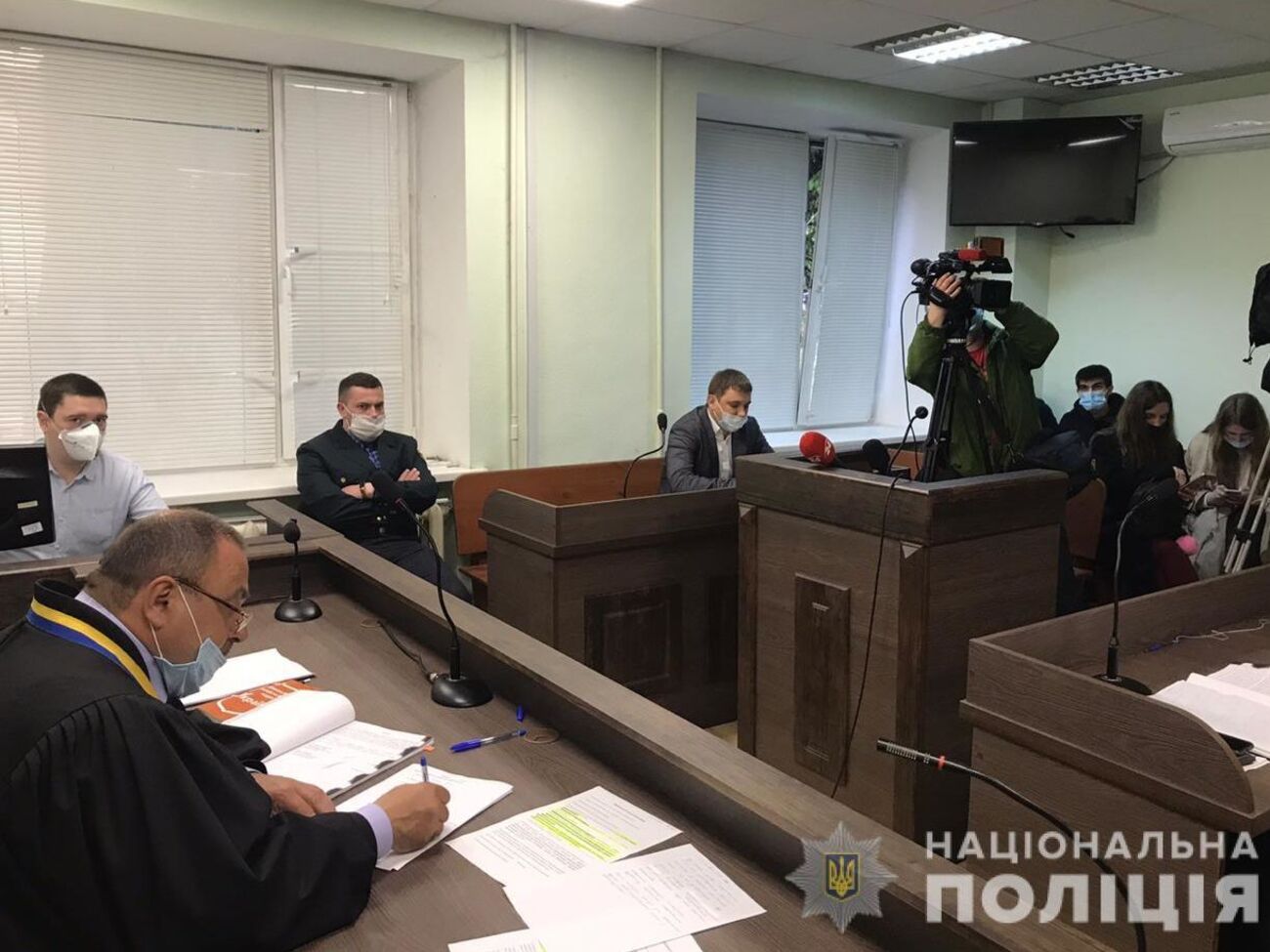 Суд обирає запобіжний захід для 21 фігуранта справи