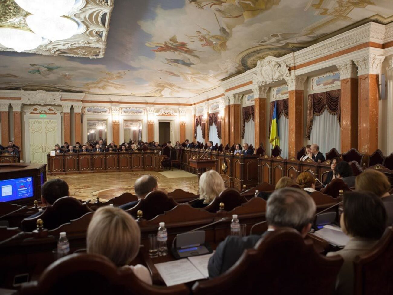 Пленум Верховного Суду поставив під сумнів протиепідемічні заходи уряду