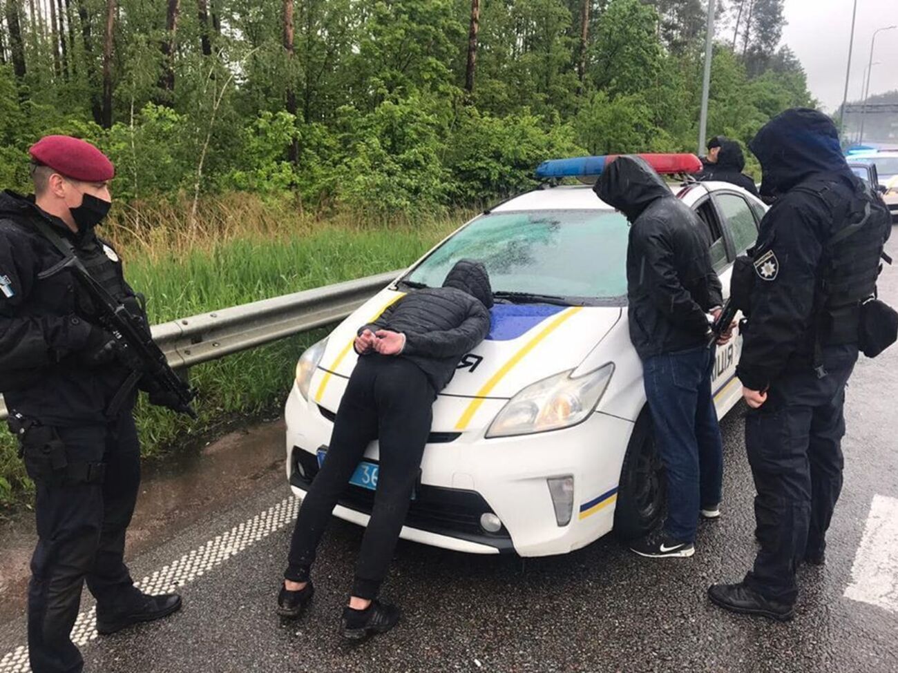 Поліція продовжує затримання у справі про стрілянину у Броварах
