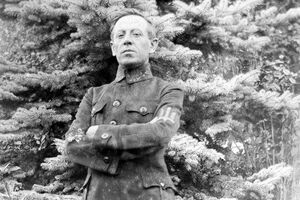 Госархив обнародовал ранее неизвестные фото Петлюры. Фоторепортаж