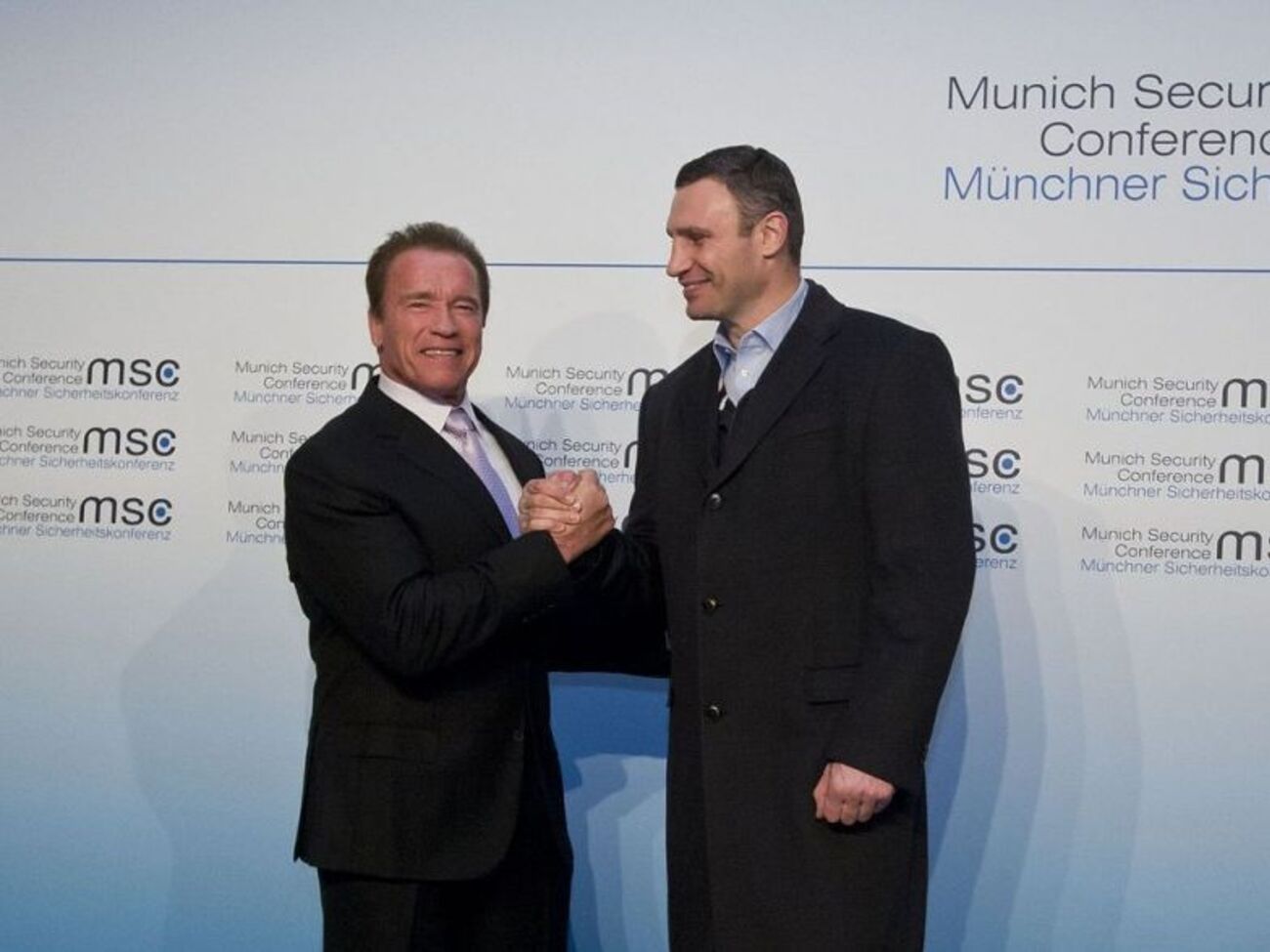 Шварценеггер заговорил по-украински