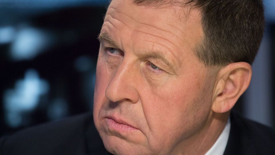 Илларионов: Мы можем сейчас достаточно уверенно сказать, что эти две истории – каждая из них является печальной, грустной, наносящей ущерб здоровью граждан, – разные