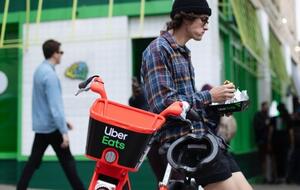 Сервис Uber Eats проработал в Украине чуть больше двух лет