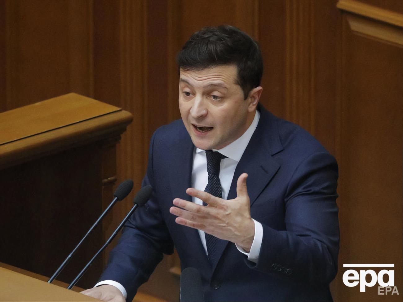 Зеленский потребовал пересмотреть медреформу, второй этап которой начался 1 апреля