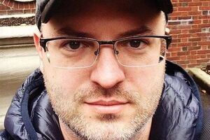 Рішення про послаблення карантину – політичне, а не епідеміологічне. Кількість людей, які одночасно хворіють, іде вгору