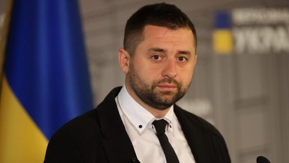 Арахамія повідомив, що для ухвалення рішення потрібно звертатися по підтримку до інших партій