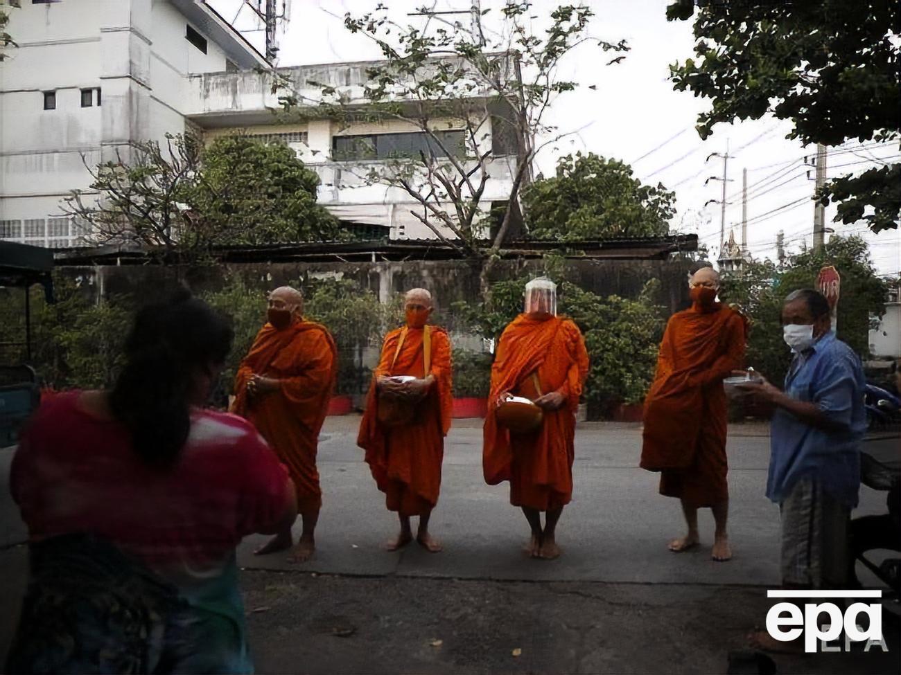 Пандемія коронавірусу триває