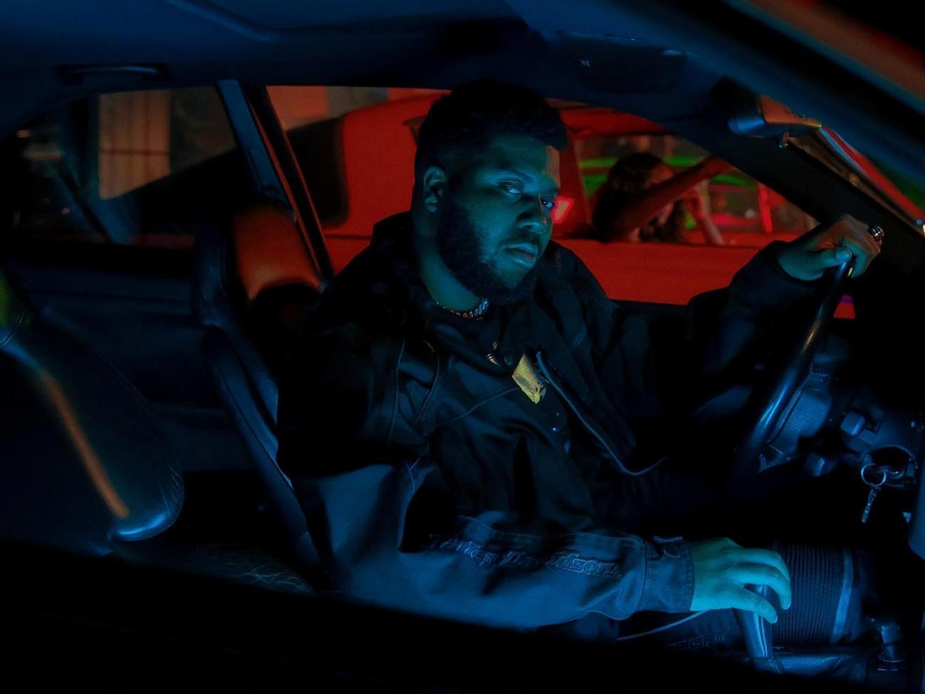 Khalid знявся за кермом автомобіля