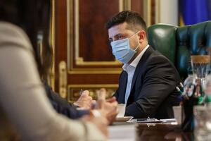 Зеленский провел совещание по вопросам предотвращения распространения коронавируса