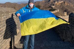 Зеленський скликав людей, яким невигідна медреформа і які втрачають від неї гроші. І вони порекомендували йому скасувати реформу