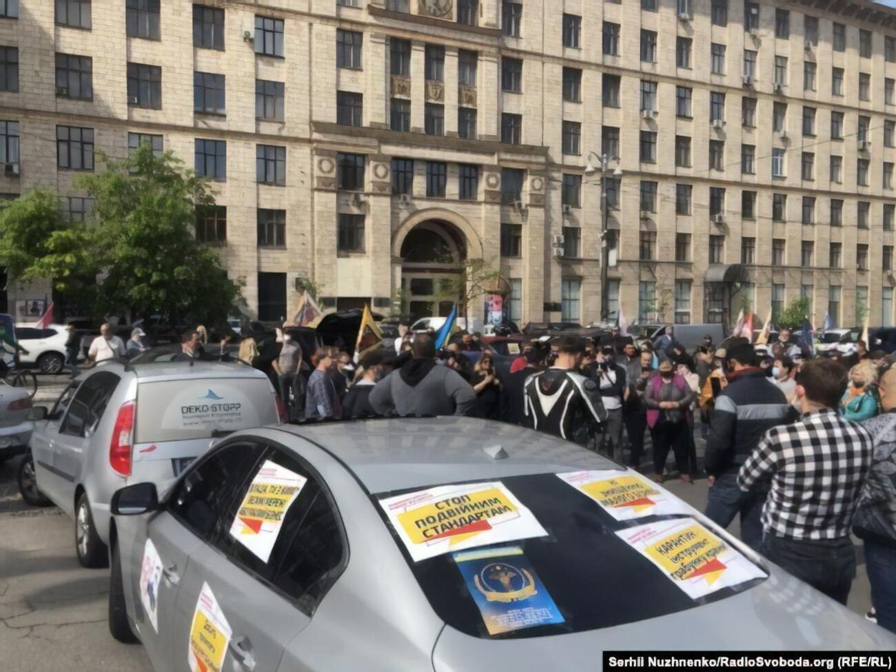 Акция проходит вблизи&nbsp;Европейской площади, полиция не пропускает митингующих к зданию Кабмина