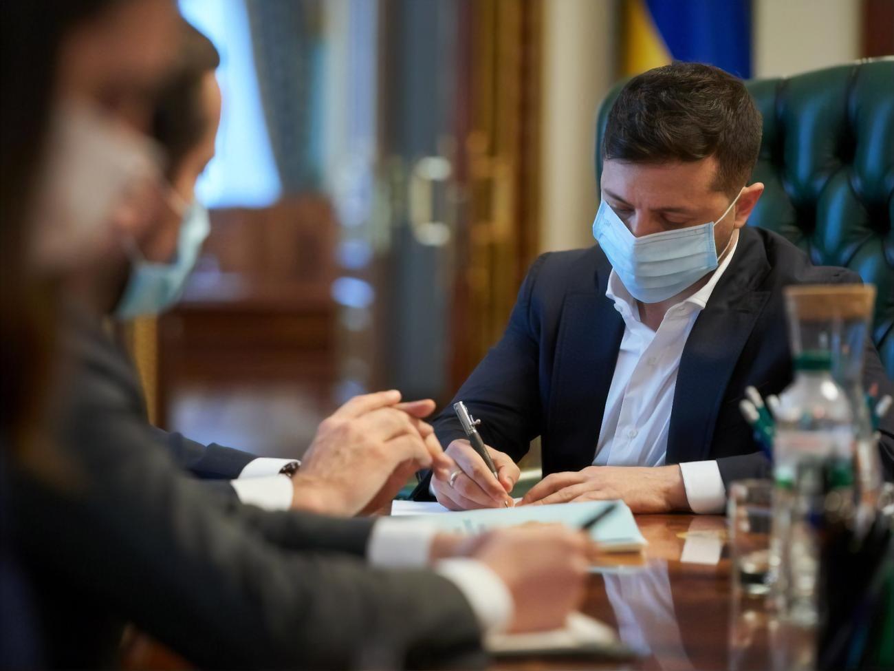 Зеленський провів нараду із представниками Кабінету Міністрів і державних відомств, відповідальних за запобігання поширенню COVID-19