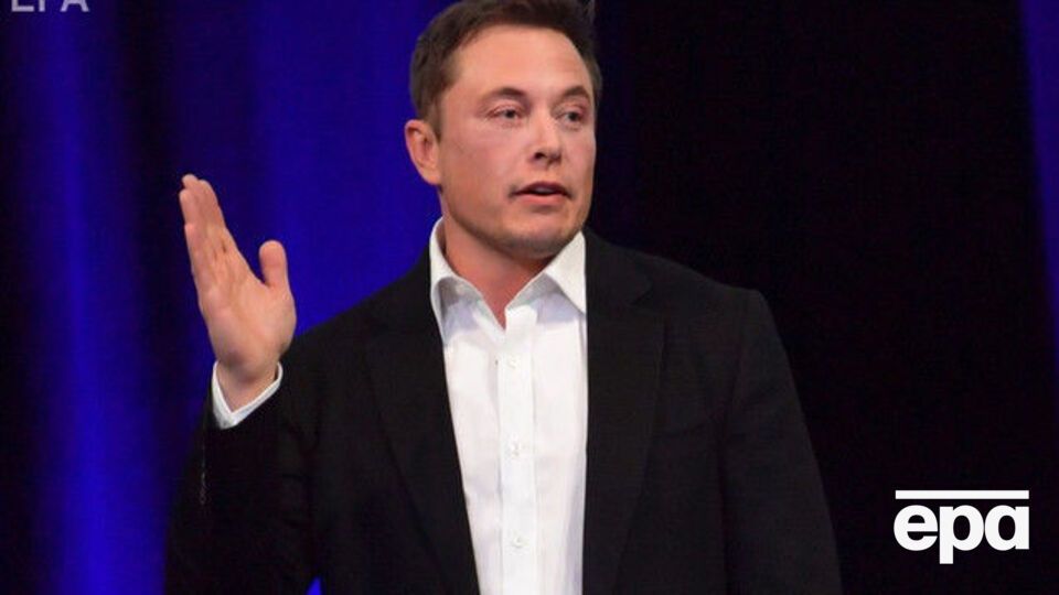 Маск включил в имя сына не только буквы, но и цифры