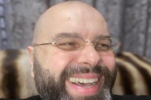 Фадєєв народився 1968 року